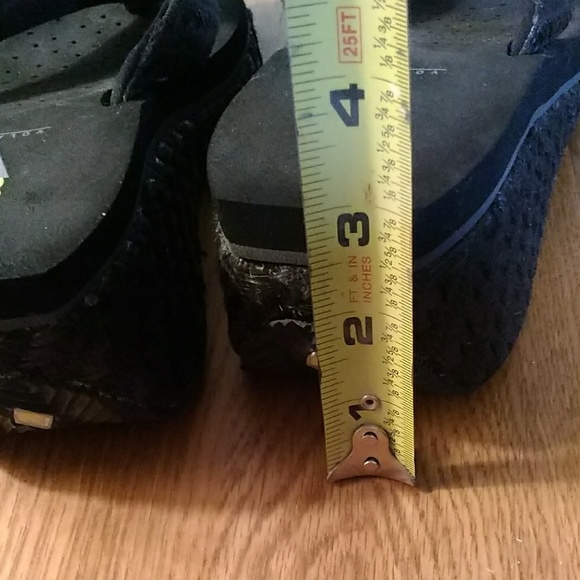 Volatile sandals - Picture 8 of 8